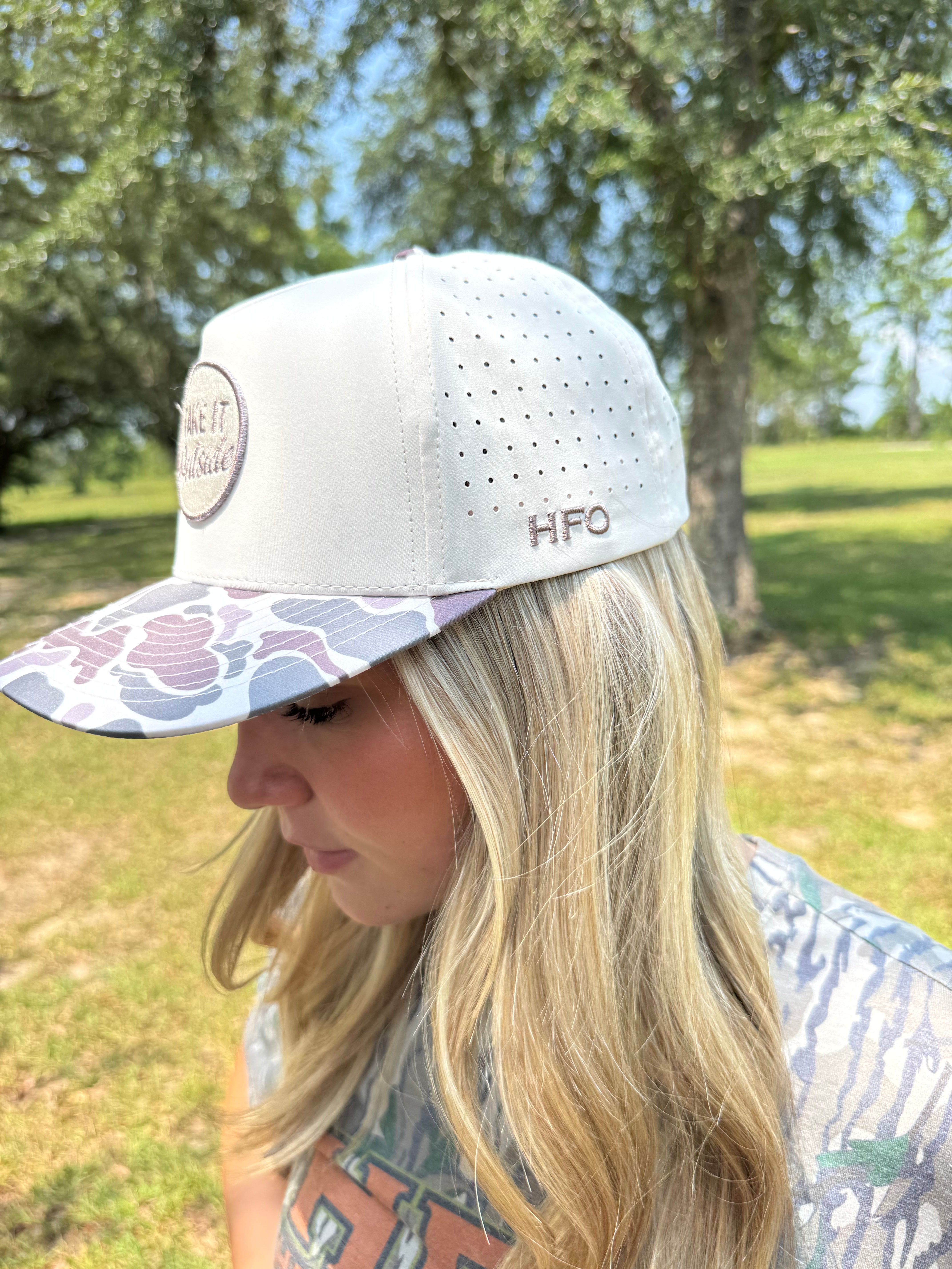 Bottomland Comfort Tee + Take It Outside Lifestyle Hat Bundle