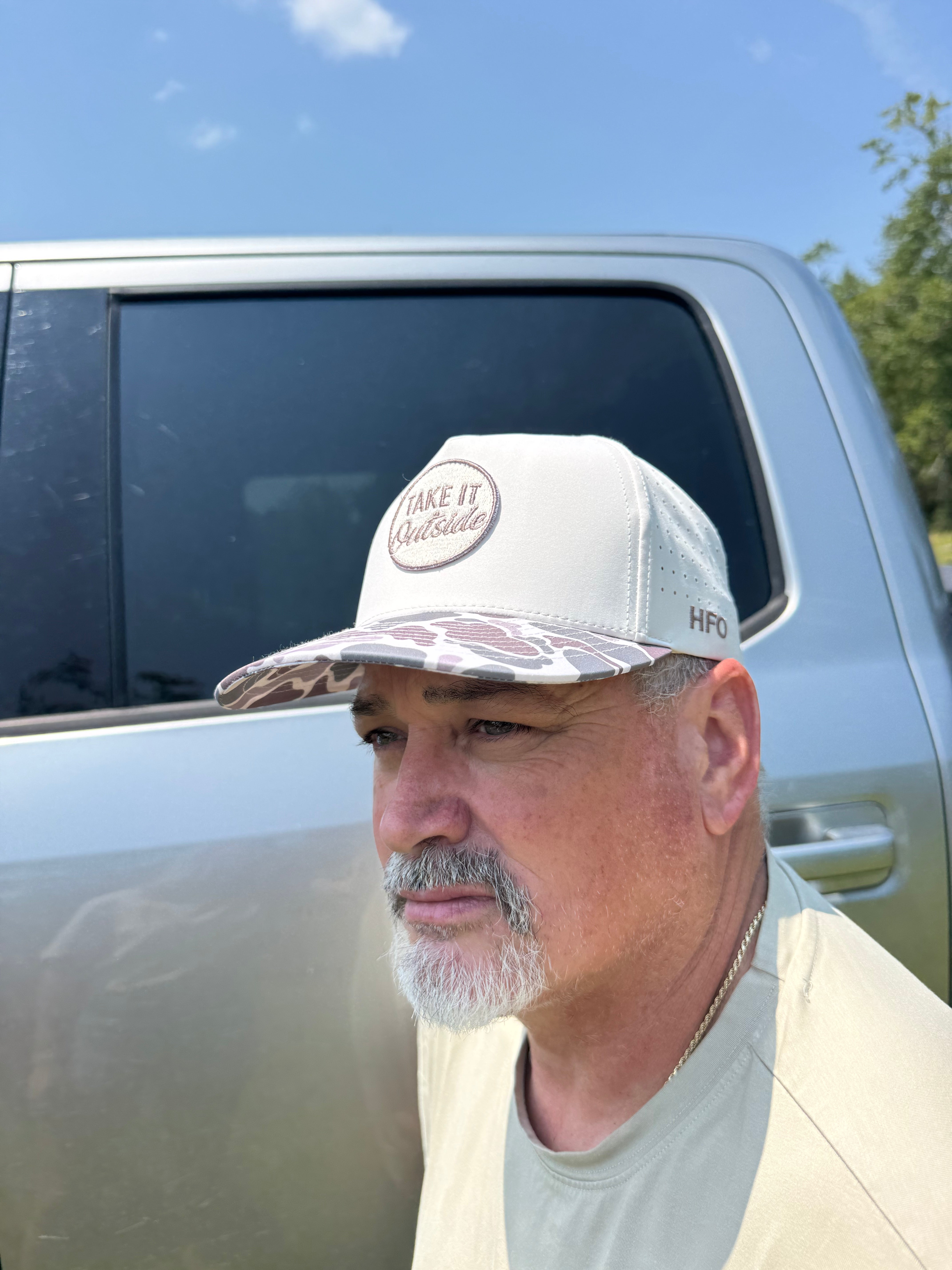 Bottomland Comfort Tee + Take It Outside Lifestyle Hat Bundle